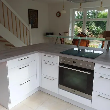 Apartment Haus Rosengarten- Ruhige Im Gruenen Sehlen