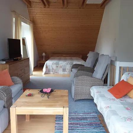 Haus Rosengarten- Ruhige Im Gruenen Apartment *