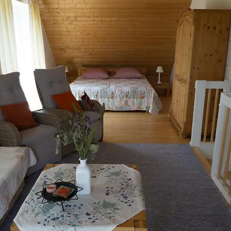 Haus Rosengarten- Ruhige Im Gruenen Apartment