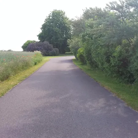 Haus Rosengarten- Ruhige Im Gruenen Apartment