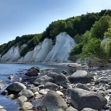Haus Rosengarten- Ruhige Im Gruenen アパート Sehlen