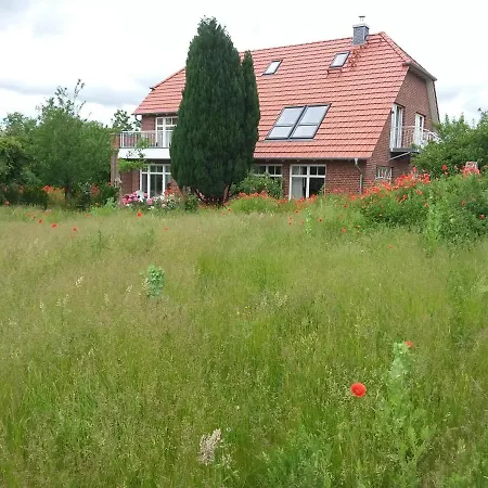 Haus Rosengarten- Ruhige Im Gruenen アパート Sehlen