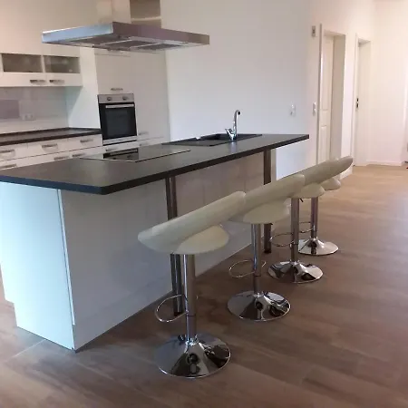 Haus Rosengarten- Ruhige Im Gruenen Apartament