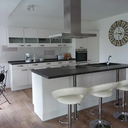 Haus Rosengarten- Ruhige Im Gruenen * Sehlen