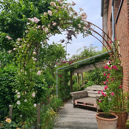 Haus Rosengarten- Ruhige Im Gruenen Apartament