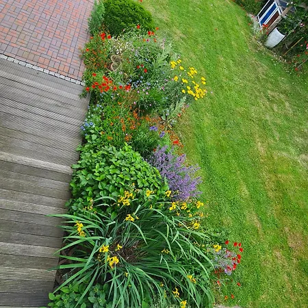 Haus Rosengarten- Ruhige Im Gruenen