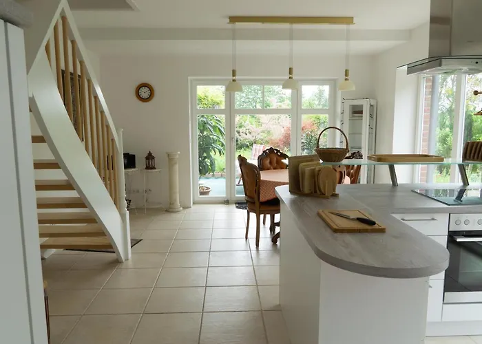 Haus Rosengarten- Ruhige Im Gruenen * Sehlen