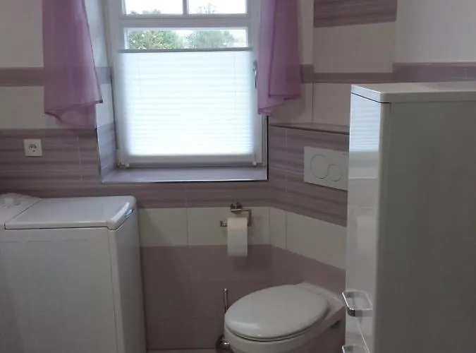 Haus Rosengarten- Ruhige Im Gruenen Lejlighed Sehlen